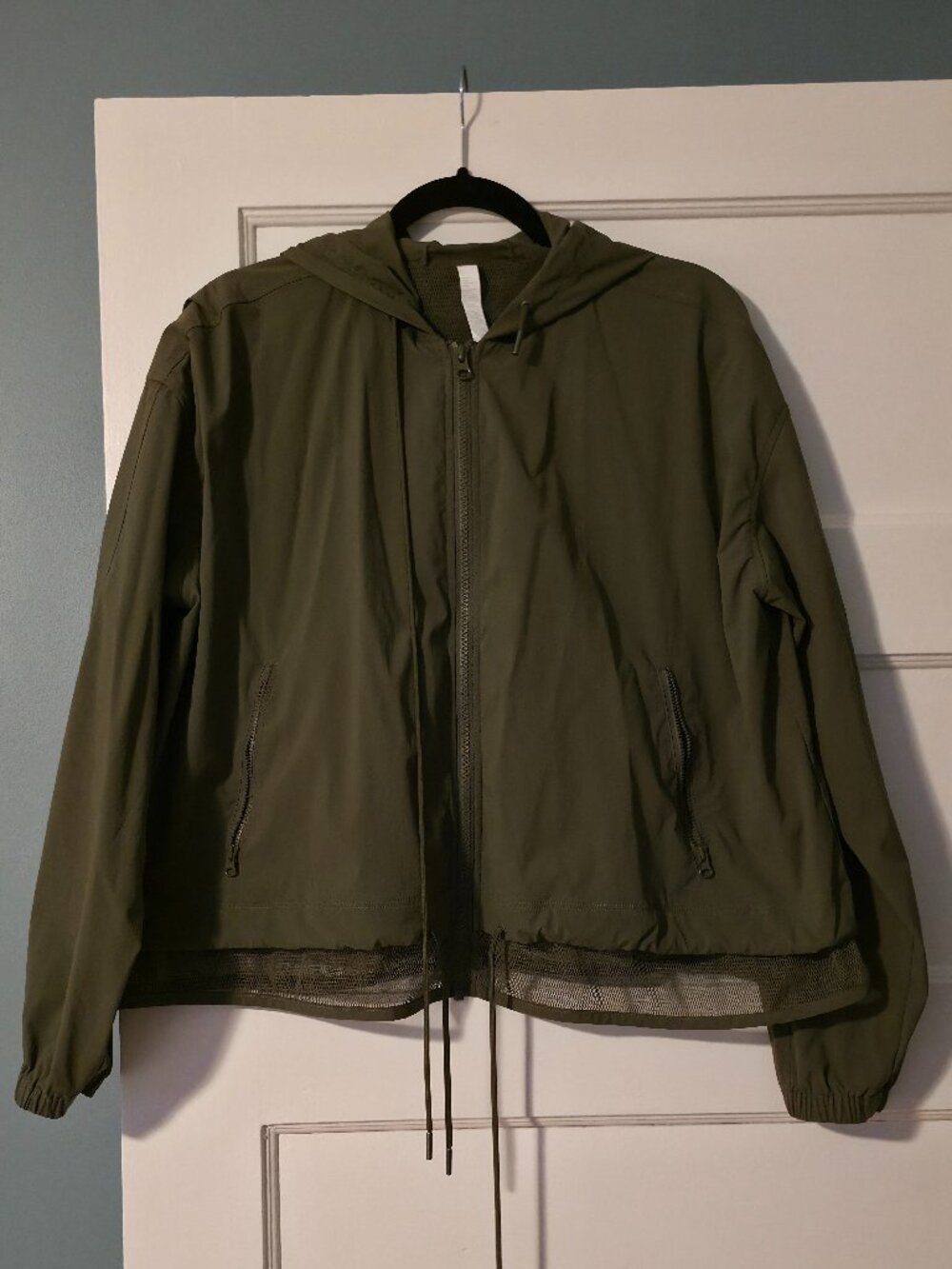 Like - New!  Zella Hybrid Ventilated Hooded Jacket in Army Green